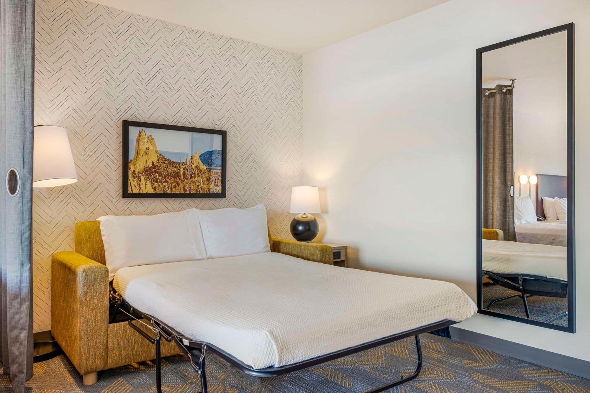 Home2 Suites By Hilton Colorado Springs Airport Zewnętrze zdjęcie