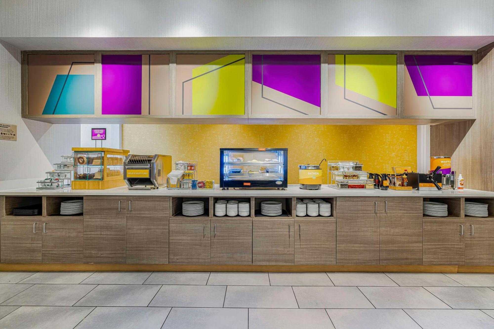 Home2 Suites By Hilton Colorado Springs Airport Zewnętrze zdjęcie